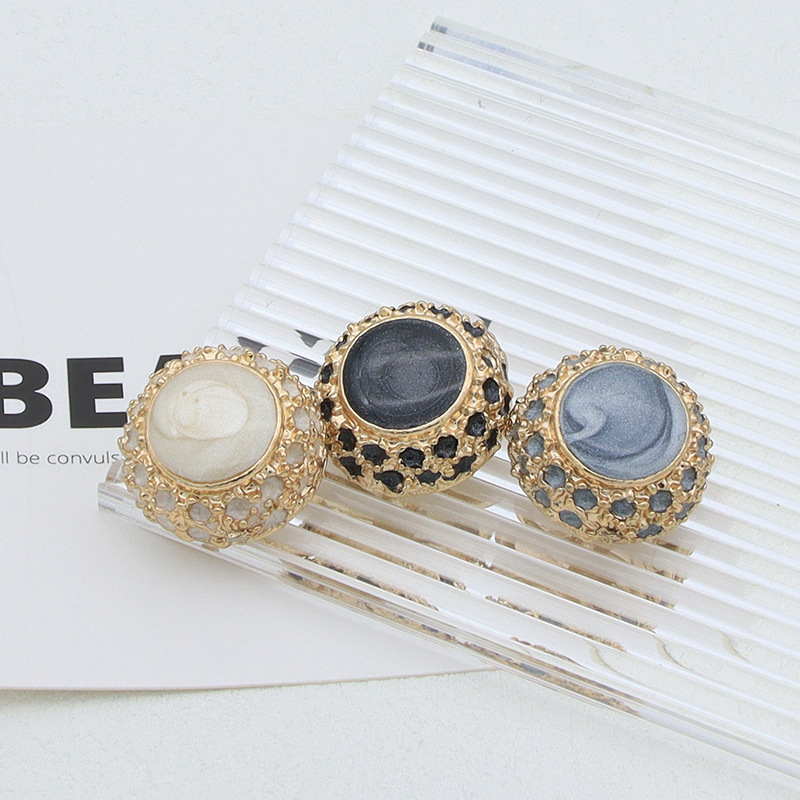 18/20/25mm Vintage Gold Pearl  - Vintage Collectible Buttons review and price