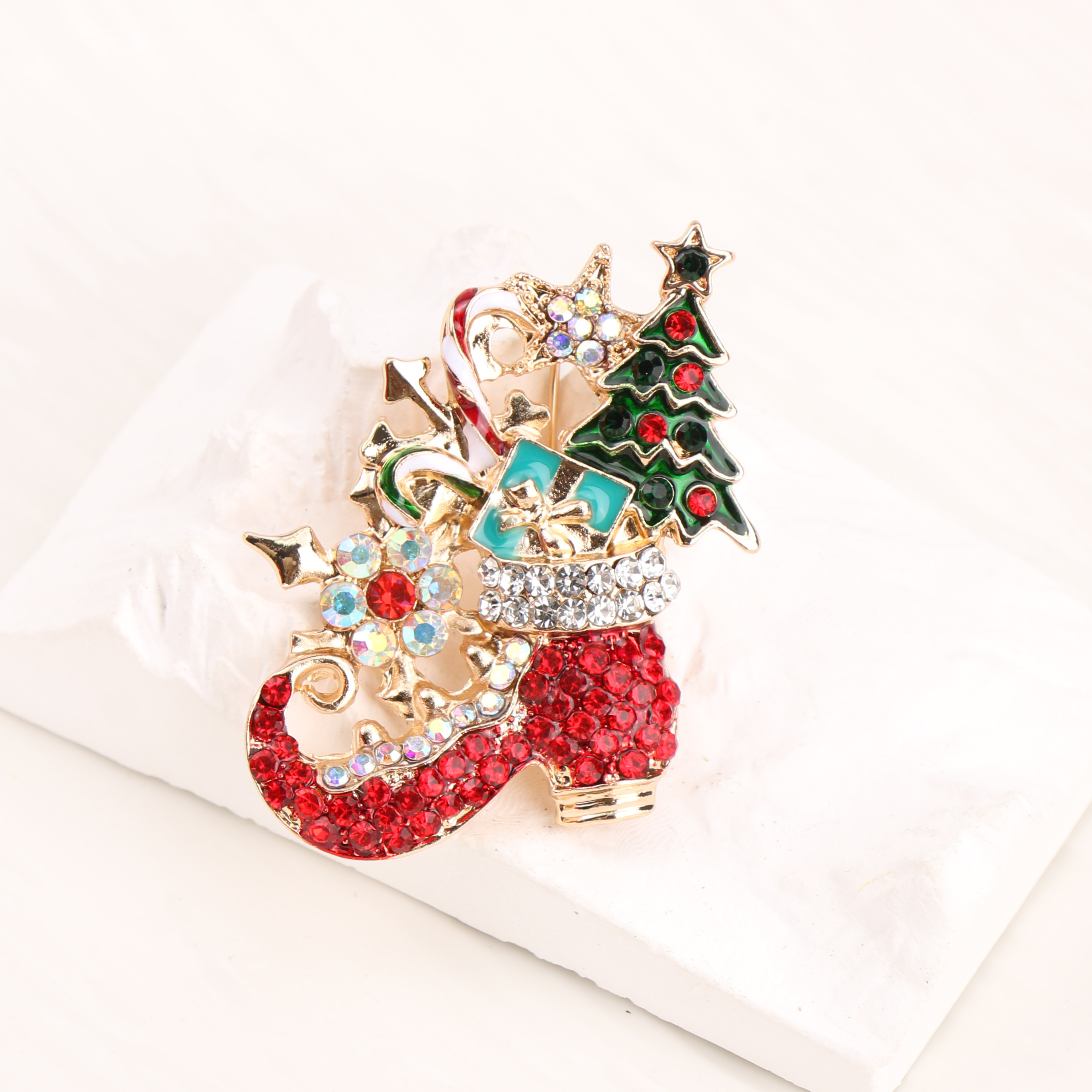Christmas Collection Jewelry B - Vintage Collectible Santa review and price