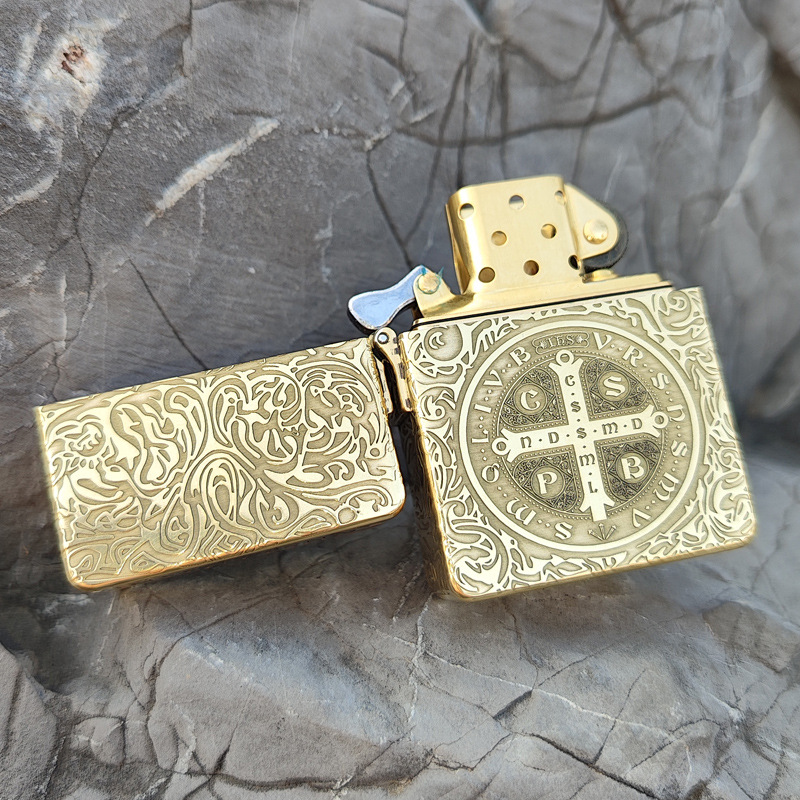 Zoro Kerosene Lighter Z915S Pu - Vintage Collectible Lighters review and price